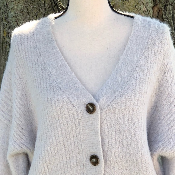 Women’s Double Zero L Cream Cardigan - Picture 2 of 14